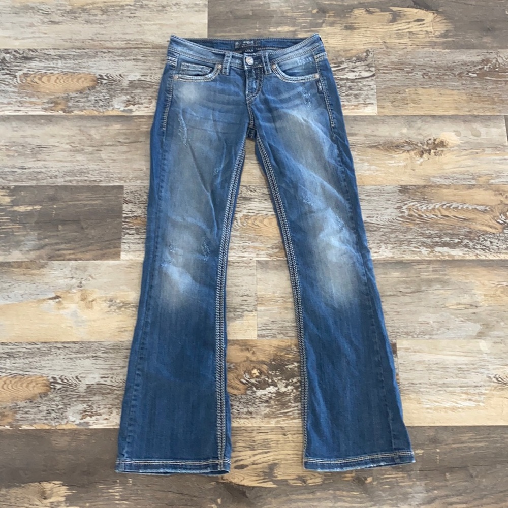 Silver Jean Co Lola Flare Denim.
